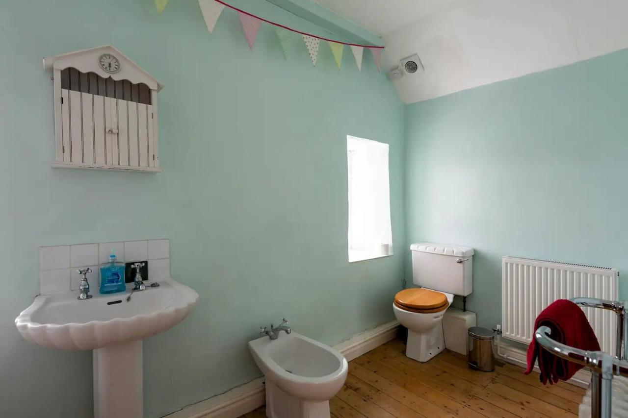 Llys Onnen - North Wales Holiday Cottage Mold Εξωτερικό φωτογραφία