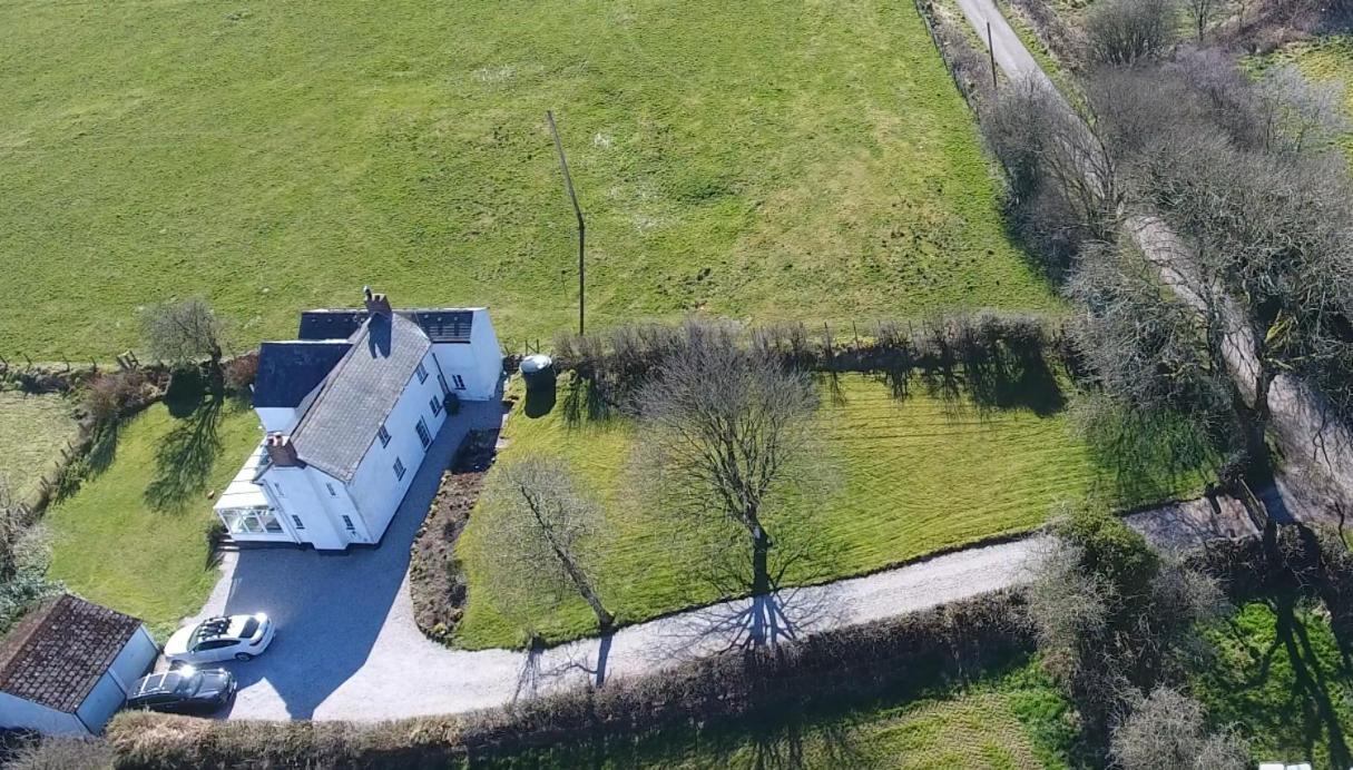 Llys Onnen - North Wales Holiday Cottage Mold Εξωτερικό φωτογραφία