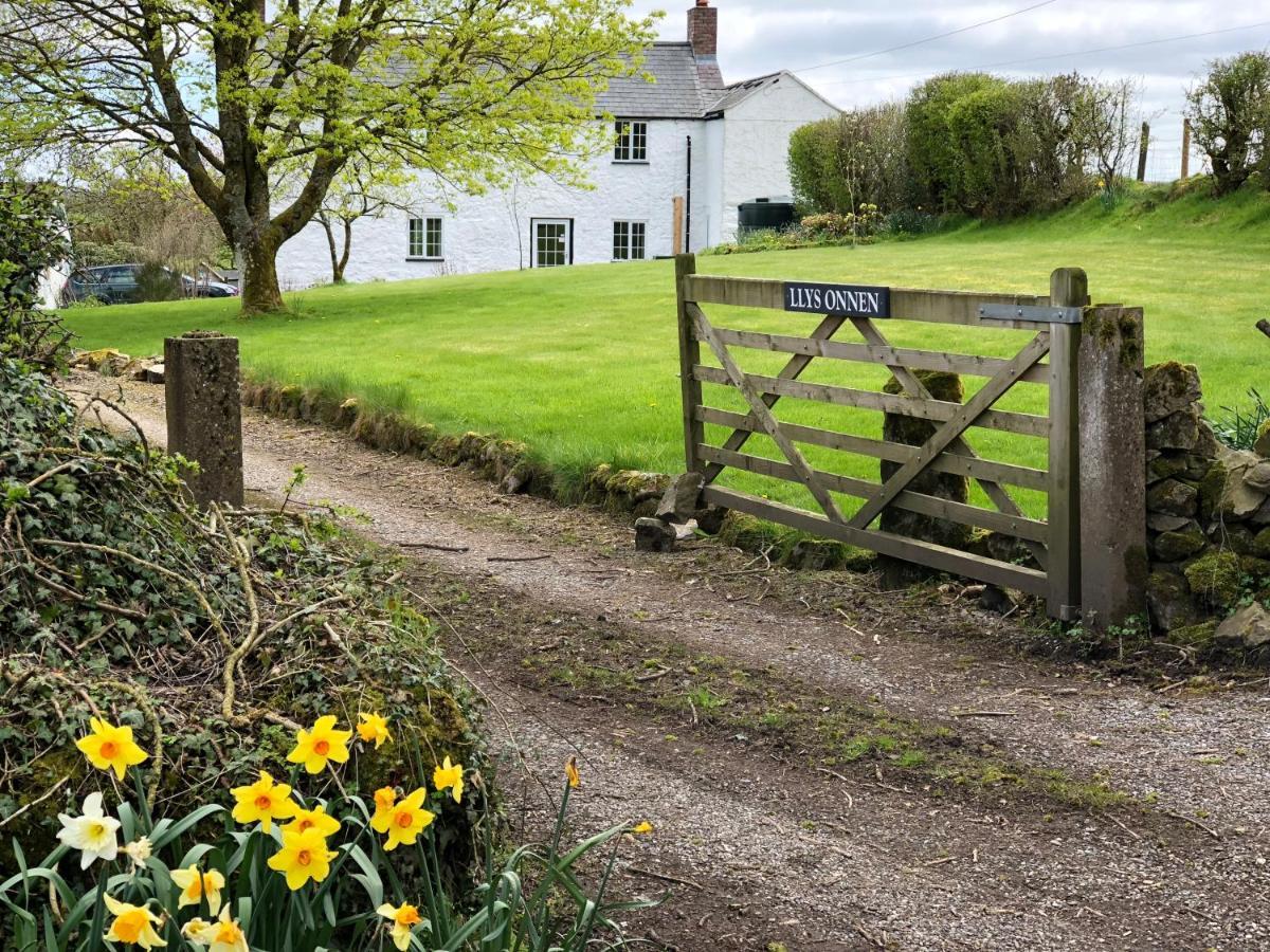 Llys Onnen - North Wales Holiday Cottage Mold Εξωτερικό φωτογραφία